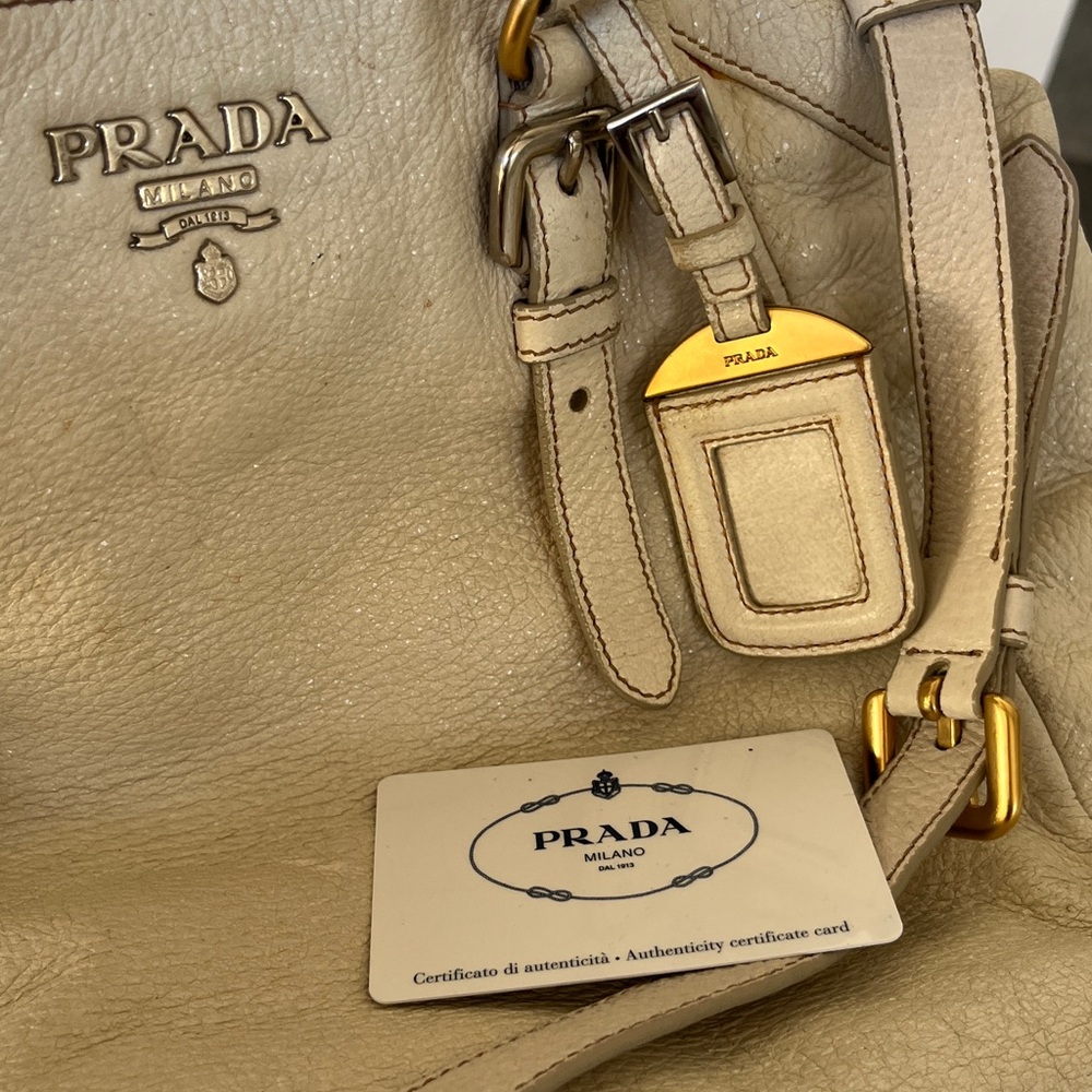 Prada RARE 2-way Tote Bag with Gold AND Silver Hardware & Expandable Section - Picture 4 of 10